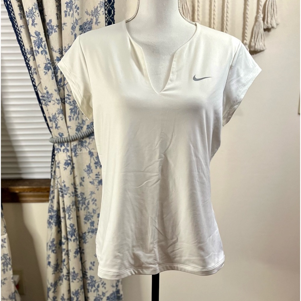 Nike Tennis Tee